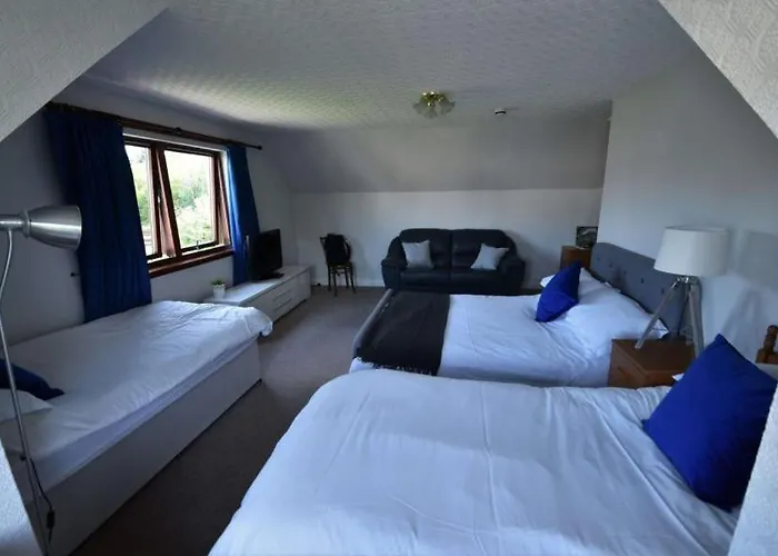 Braemar House